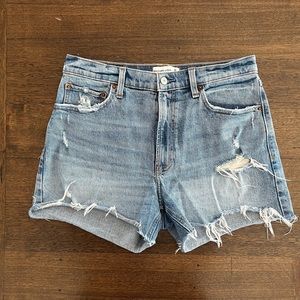 Abercrombie & Fitch high rise 4 inch mom shorts (light ripped wash) 30